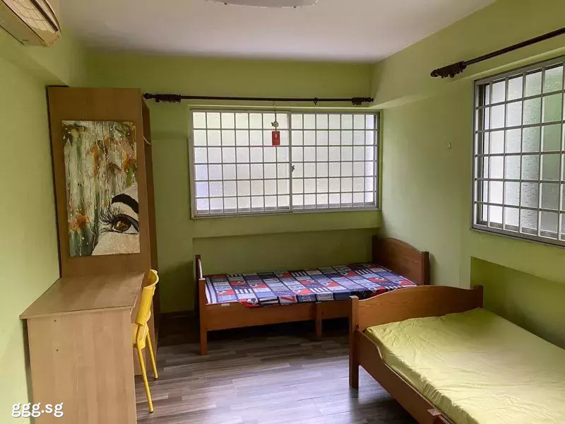 Room Rent • Serangoon • 151 Serangoon North Avenue 2 • S$950 • 4-Room (3 BR) • Common Room
