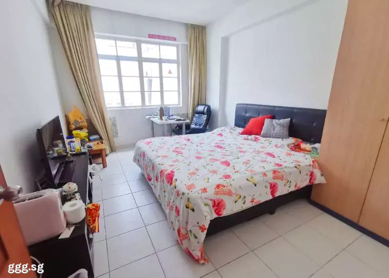 Room Rent • Kallang • PENHAS ROAD (208191) • S$1600 • 4-Room (3 BR) • Common Room