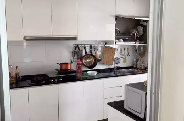 Room Rent • Lim Chu Kang • 217B Boon Lay Avenue • S$450 • 4-Room (3 BR) • Common Room