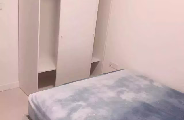 Room Rent • Sembawang • 180A Marsiling Road • S$1000 • 3-Room (2 BR) • Common Room