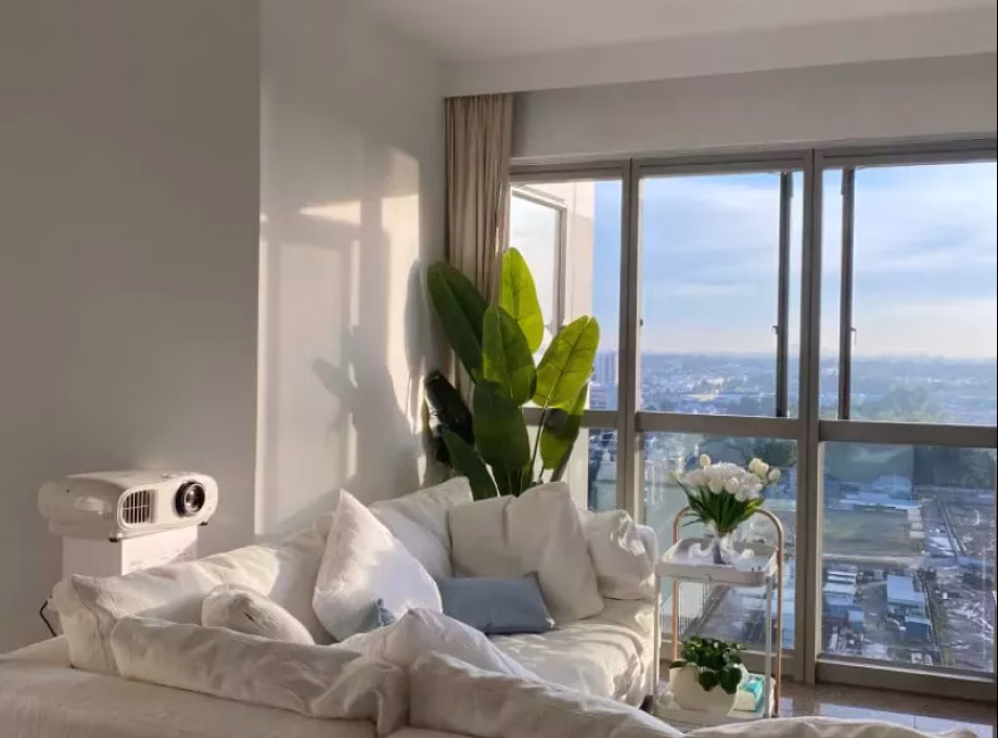 Room Rent • Bukit Timah •  The Bayshore • S$2000 • Apartment • Master Room Photo
