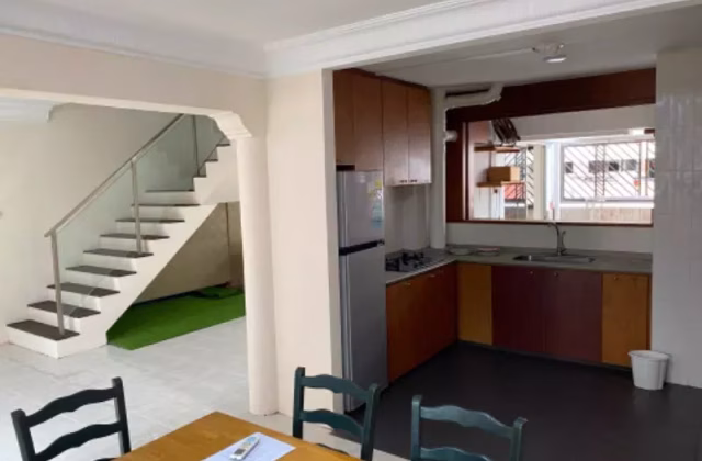 Room Rent • Western Water Catchment • 226 Simei Street 4 • S$650 • Executive HDB • Room Sharing