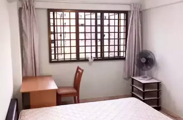 Room Rent • Lim Chu Kang • 415 Jurong West Street 42 • S$1100 • 5-Room (4 BR) • Common Room