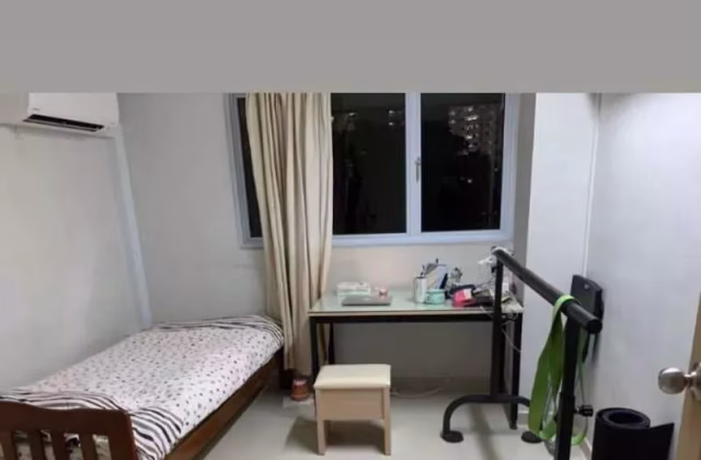 Room Rent • Choa Chu Kang • 11 Holland Drive • S$1100 • 4-Room (3 BR) • Common Room