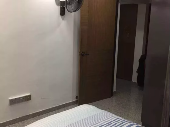 Room Rent • Rochor • 172 Yishun Avenue 7 • S$750 • 4-Room (3 BR) • Common Room Photo