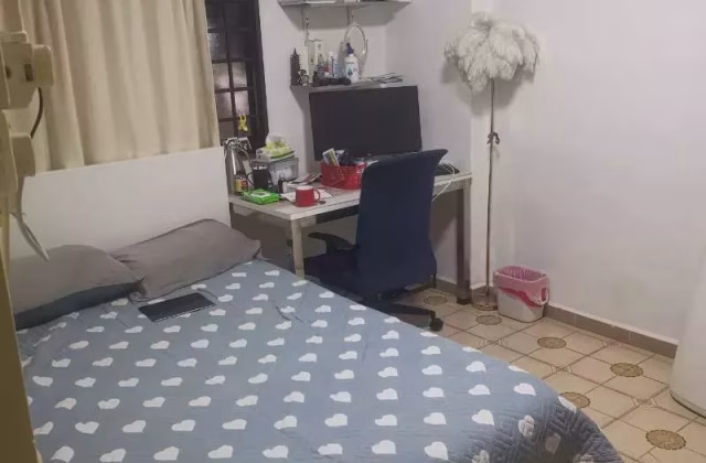 Room Rent • Newton • 75 Whampoa Drive • S$1200 • 3-Room (2 BR) • Common Room