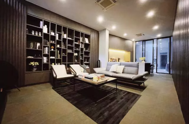 House Sale • Central Water Catchment • MEDWAY DRIVE (556508) • S$4999000 • Corner Terrace • 3700ft² / 343m²