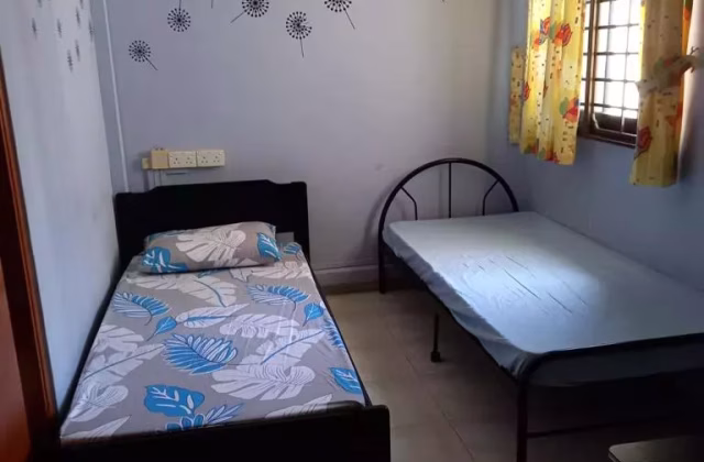 Room Rent • Geylang • 657 Choa Chu Kang Crescent • S$750 • 3-Room (2 BR) • Common Room