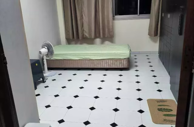Room Rent • Rochor • 820 Yishun Street 81 • S$800 • 2-Room (1 BR) • Common Room