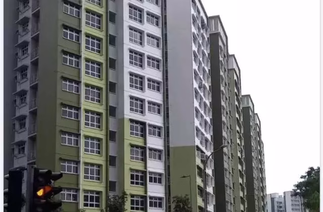 Room Rent • Rochor •  Yishun Avenue 6 • S$1300 • 3-Room (2 BR) • Common Room