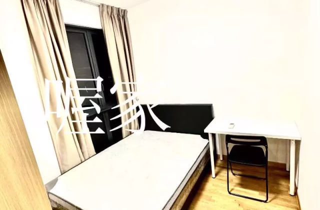 Room Rent • Outram •  The Antares • S$2000 • Apartment • Common Room