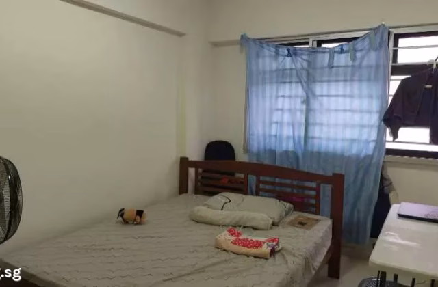 Room Rent • Hougang • 508B Wellington Circle • S$800 • 4-Room (3 BR) • Common Room