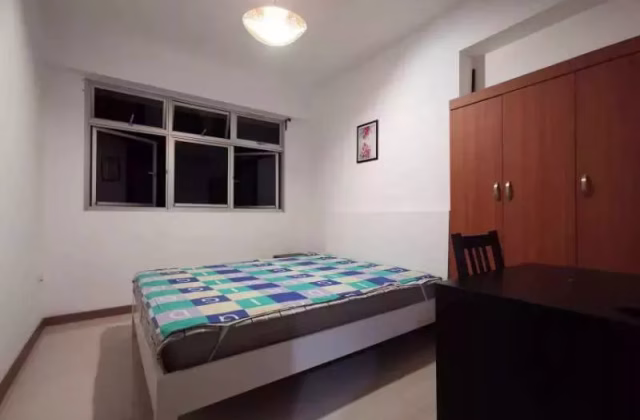 Room Rent • Bukit Timah • 154B Bedok South Road • S$1400 • 4-Room (3 BR) • Common Room
