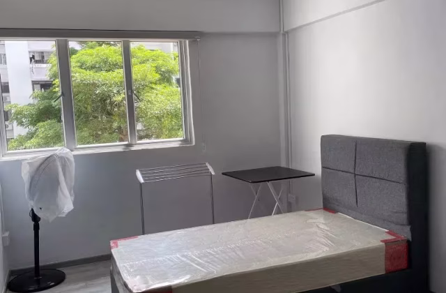 Room Rent • Sembawang • 205 Marsiling Drive • S$1100 • 3-Room (2 BR) • Common Room