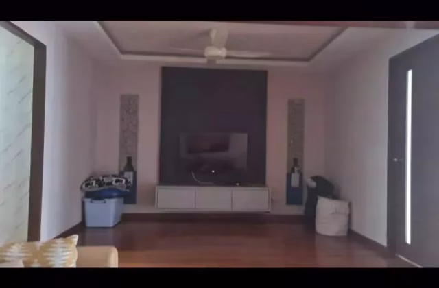 Room Rent • Bukit Timah • 519 Bedok North Avenue 1 • S$1250 • 3-Room (2 BR) • Common Room