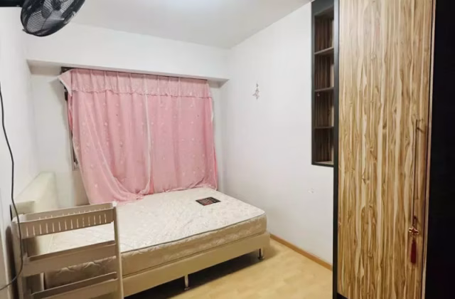Room Rent • Orchard • 310C Ang Mo Kio Avenue 1 • S$1100 • 4-Room (3 BR) • Common Room