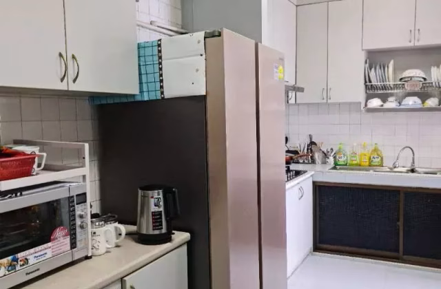 Room Rent • Museum • 53 Geylang Bahru • S$1200 • Executive HDB • Common Room