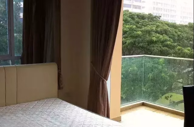 Room Rent • Outram •  The Diamond • S$1600 • Apartment • Master Room