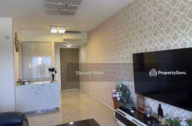 House Sale • Western Water Catchment •  The Santorini • S$1688000 • Condo • 1152ft² / 107m²
