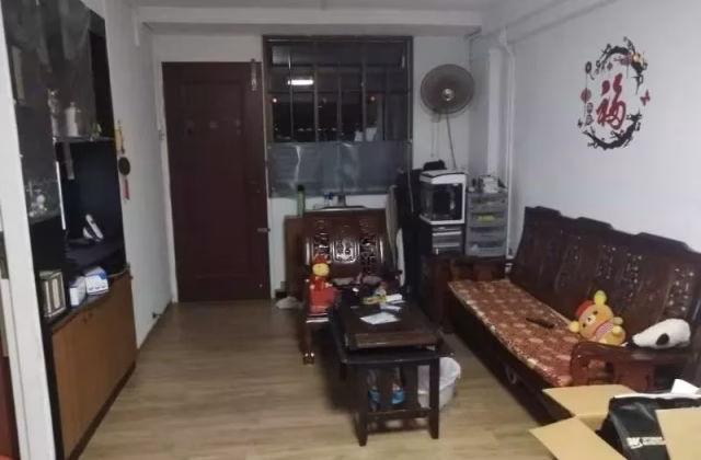 House Sale • Bukit Timah • 501 Bedok North Street 3 • S$368000 • 3-Room (2 BR) • 670ft² / 62m²