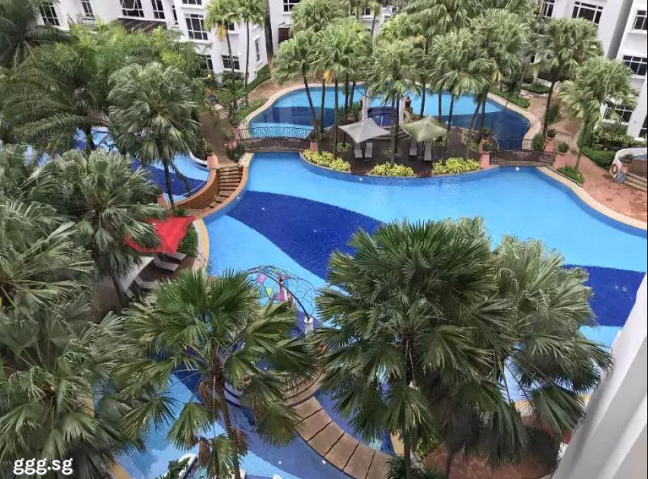 Room Rent • Sembawang •  Casablanca • S$1200 • 4-Room (3 BR) • Common Room Photo