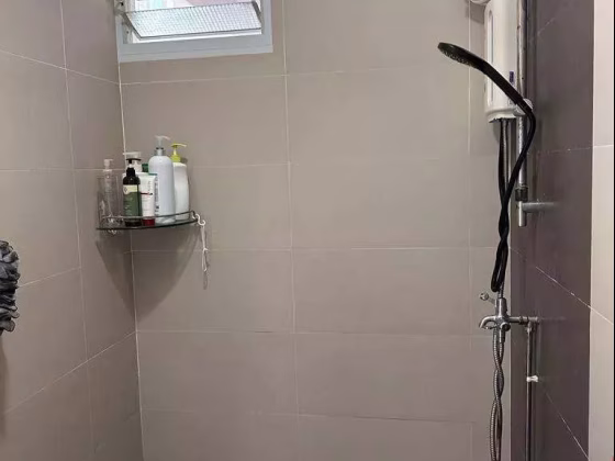 Room Rent • Singapore River • 578 Hougang Avenue 4 • S$1000 • Executive HDB • Common Room Photo