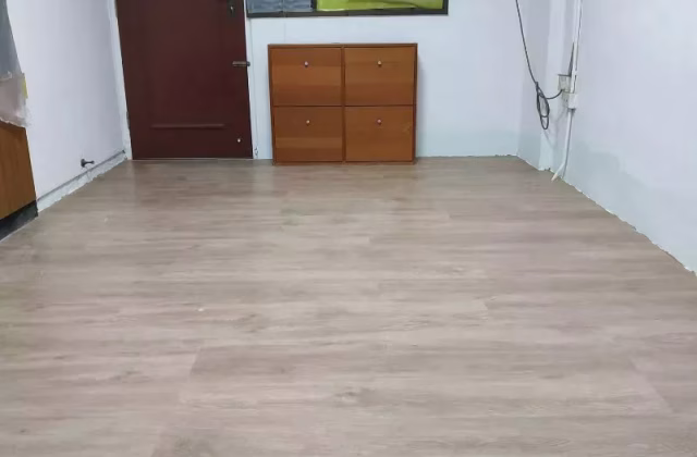 House Sale • Bukit Timah • 501 Bedok North Street 3 • S$368000 • 3-Room (2 BR) • 670ft² / 62m²