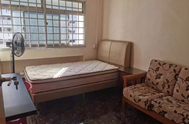 Room Rent • Ang Mo Kio • 769 Pasir Ris Street 71 • S$1000 • 4-Room (3 BR) • Common Room
