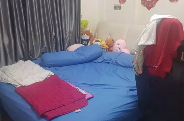 Room Rent • Hougang • 481 Sembawang Drive • S$850 • 4-Room (3 BR) • Common Room