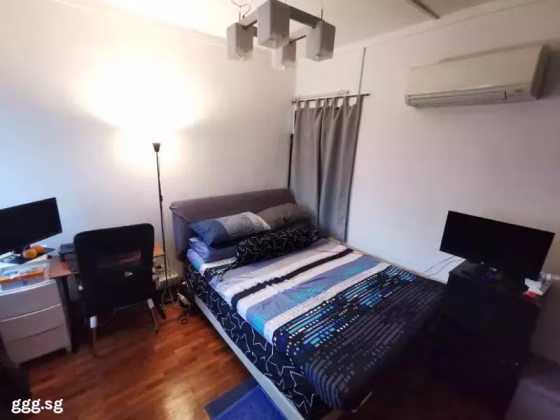Room Rent • Bishan • 262C Compassvale Street • S$950 • 3-Room (2 BR) • Common Room Photo