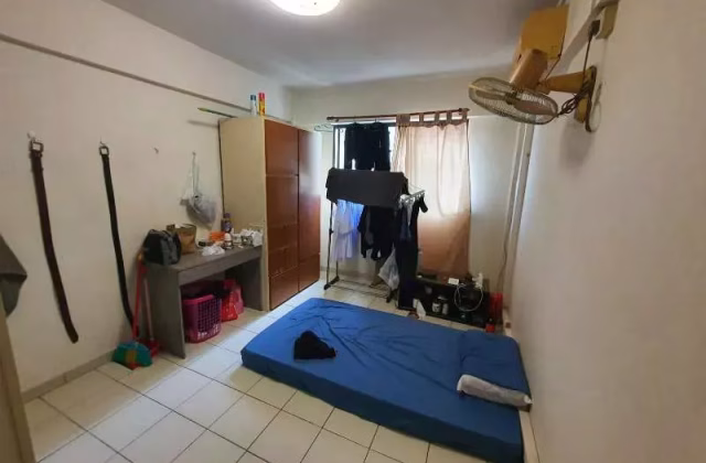 Room Rent • Bukit Merah • 435 Bukit Panjang Ring Road • S$750 • 4-Room (3 BR) • Common Room