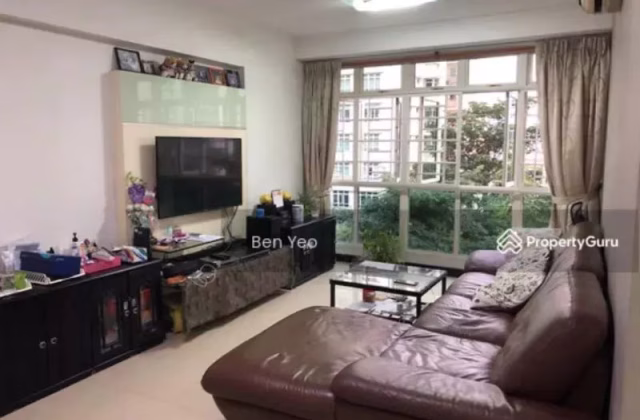 Room Rent • Bishan • 265D Compassvale Bow • S$1500 • 4-Room (3 BR) • Master Room