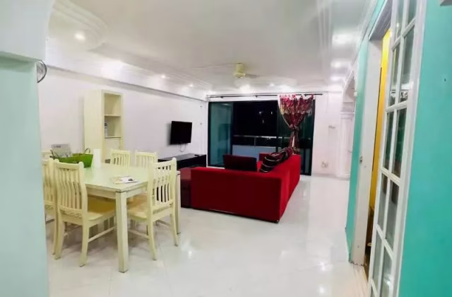 Room Rent • Sembawang • 583 Woodlands Drive 16 • S$950 • 5-Room (4 BR) • Common Room