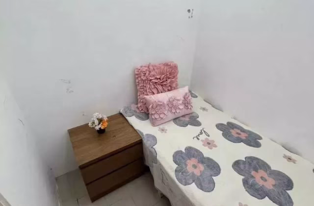 Room Rent • Southern Islands •  Sophia Road • S$800 • Apartment • Maid Room