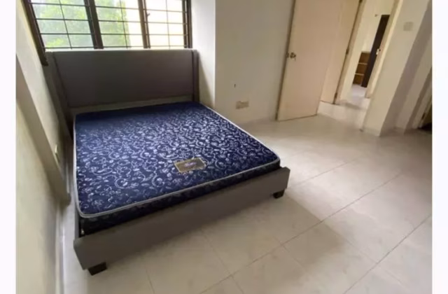 Room Rent • Hougang • 484 Admiralty Link • S$1200 • 4-Room (3 BR) • Master Room