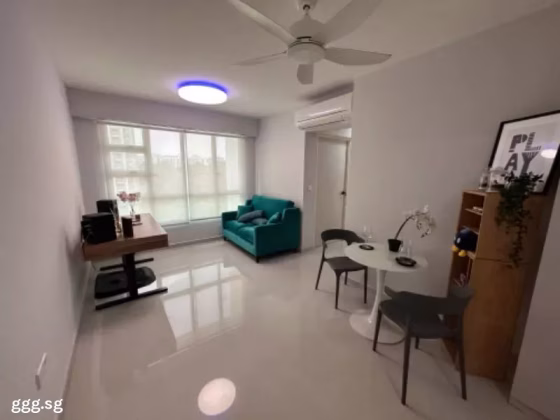 House Sale • Clementi • 91A Telok Blangah Street 31 • S$699000 • 3-Room (2 BR) • 732ft² / 68m² Photo