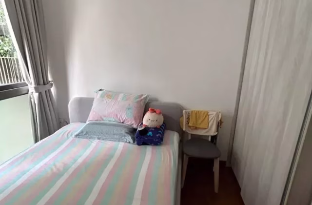 Room Rent • Outram •  Tre Residences • S$1580 • 4-Room (3 BR) • Common Room
