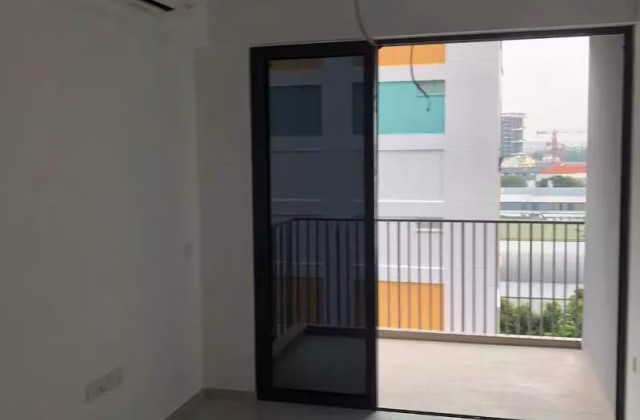 Room Rent • Singapore River •  The Florence Residences • S$2000 • Apartment • Common Room