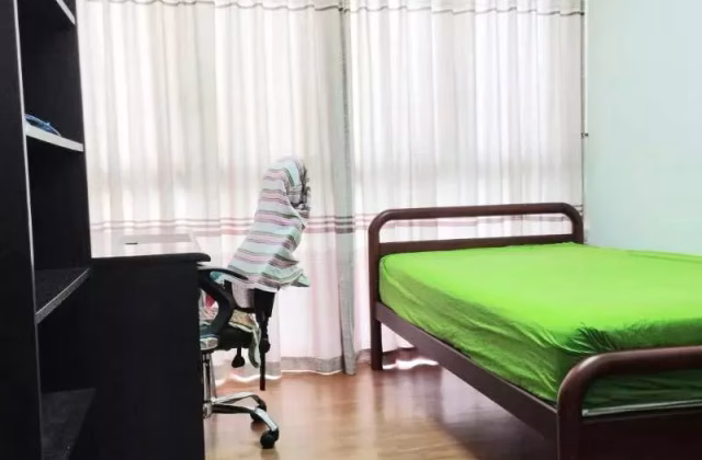 Room Rent • Bukit Batok •  Hillsta • S$1300 • Condo • Common Room