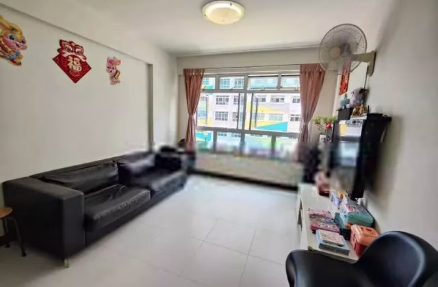 House Rent • Bishan • 450B Sengkang West Way • S$2800 • 3-Room (2 BR) • 721ft² / 66m²