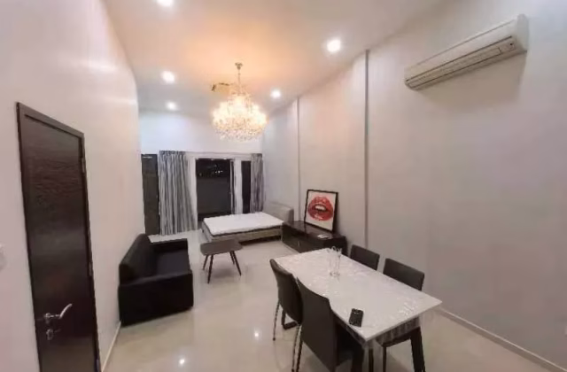 House Rent • Newton • THOMSON ROAD (307593) • S$3500 • Terraced House • 400ft² / 37m²