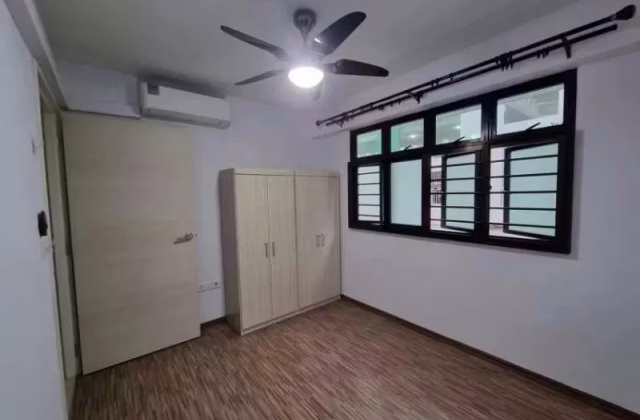 Room Rent • Rochor • 506C Yishun Avenue 4 • S$1300 • 3-Room (2 BR) • Common Room