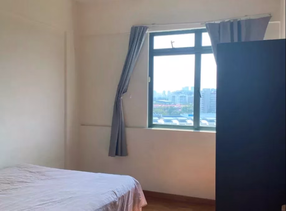 Room Rent • Lim Chu Kang •  Summerdale • S$1300 • Apartment • Common Room Photo