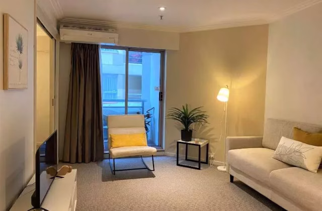 Room Rent • Newton •  Newton Suites • S$800 • Apartment • Master Room