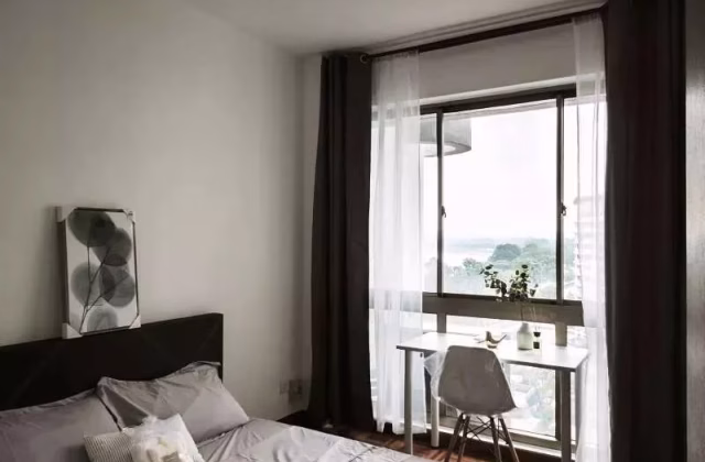 Room Rent • Rochor •  Orchid Park Condominium • S$1400 • Condo • Common Room
