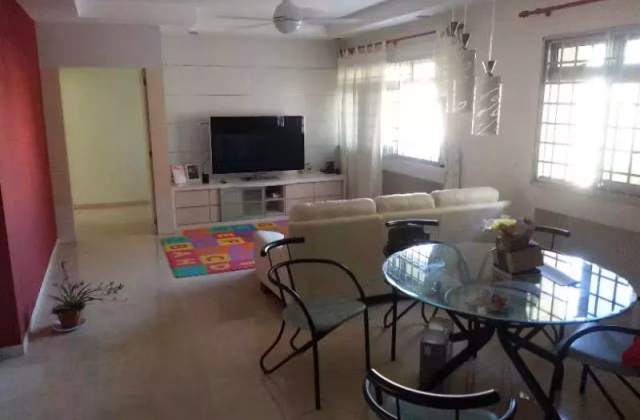 Room Rent • Geylang • 564 Choa Chu Kang Street 52 • S$1100 • 4-Room (3 BR) • Master Room