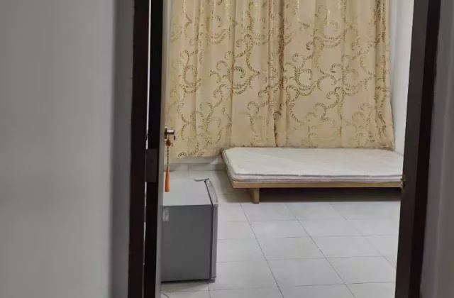 Room Rent • Western Water Catchment • 159 Simei Road • S$900 • 5-Room (4 BR) • Common Room