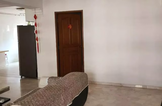 Room Rent • Geylang • 441 Choa Chu Kang Avenue 4 • S$1000 • 3-Room (2 BR) • Common Room