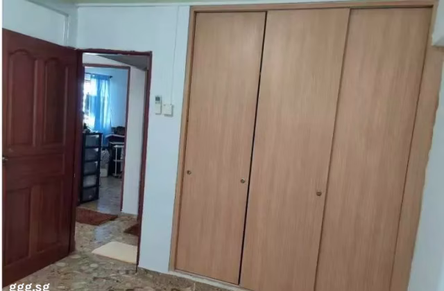 Room Rent • Paya Lebar • 244 Jurong East Street 24 • S$1800 • 4-Room (3 BR) • Master Room