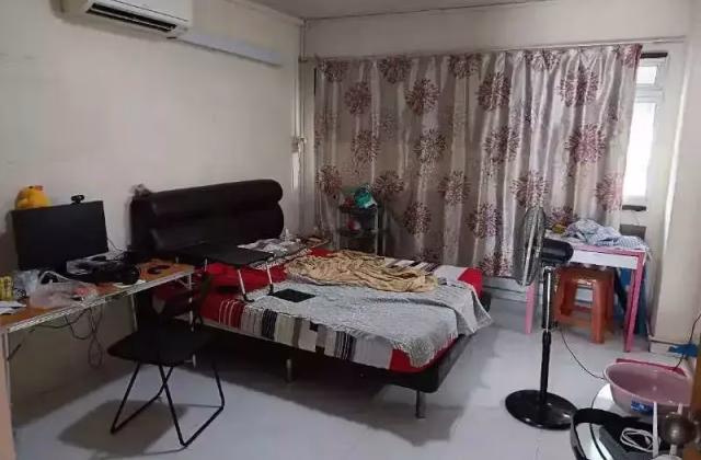 Room Rent • Paya Lebar • 102 Jurong East Street 13 • S$900 • Apartment • Master Room